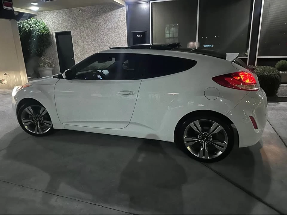 2013 Hyundai Veloster - Image 7 of 11