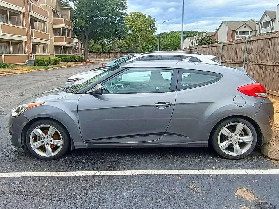 2013 Hyundai Veloster - Image 3 of 11