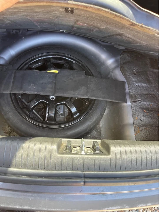 2013 Hyundai Veloster - Image 9 of 14