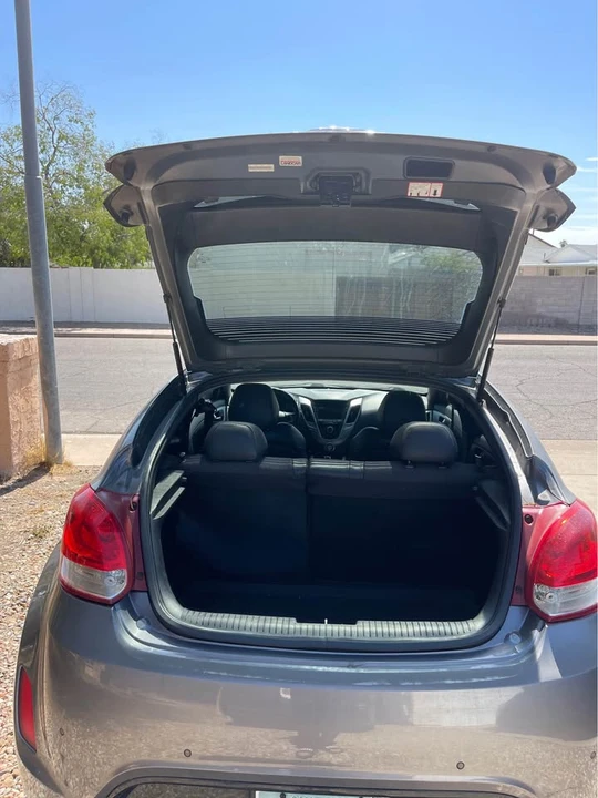2013 Hyundai Veloster - Image 10 of 14
