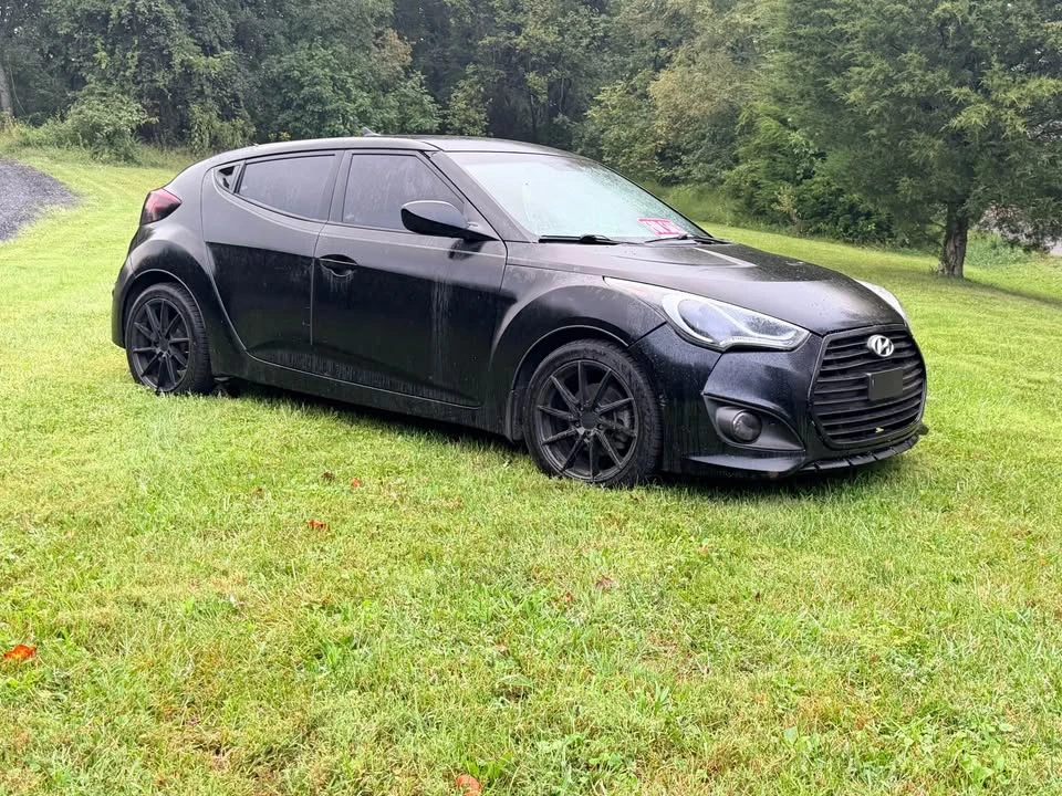 2013 Hyundai Veloster - Image 2 of 6