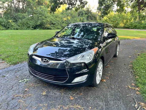 2013 Hyundai Veloster Coupe 3D