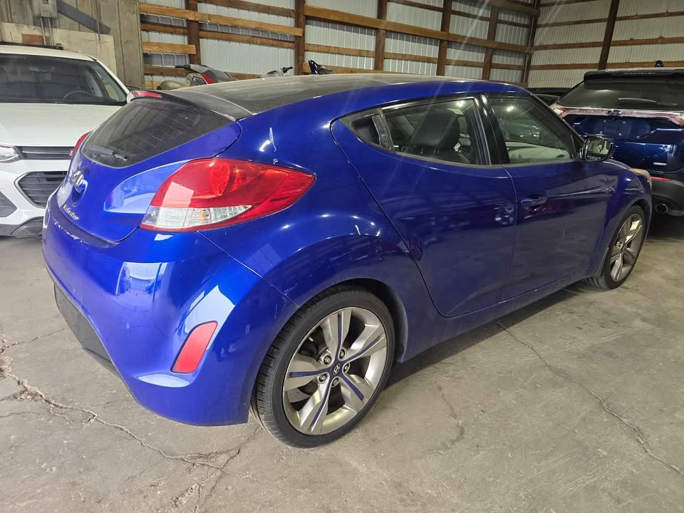 2013 Hyundai Veloster - Image 6 of 10