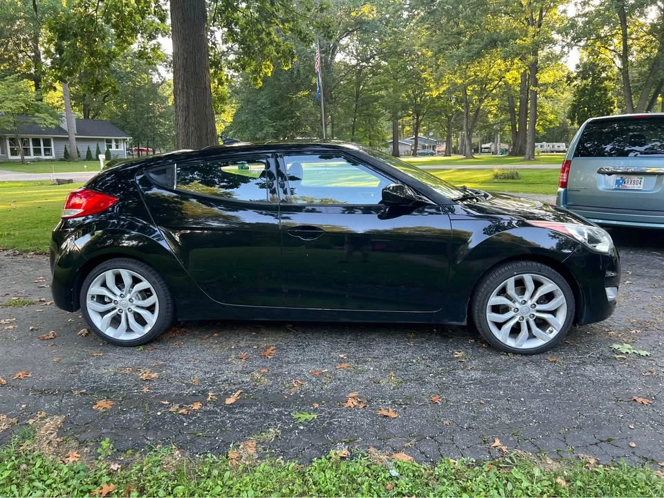 2013 Hyundai Veloster - Image 4 of 20