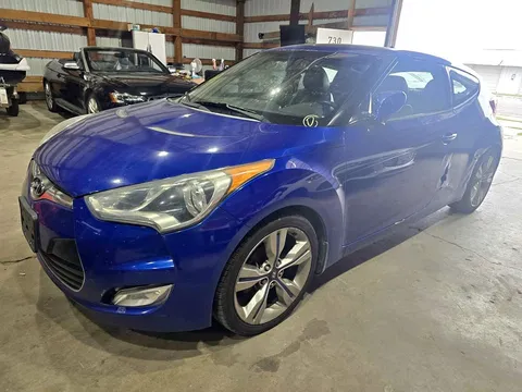 2013 Hyundai Veloster Coupe 3D