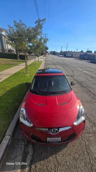 2013 Hyundai Veloster - Image 4 of 6
