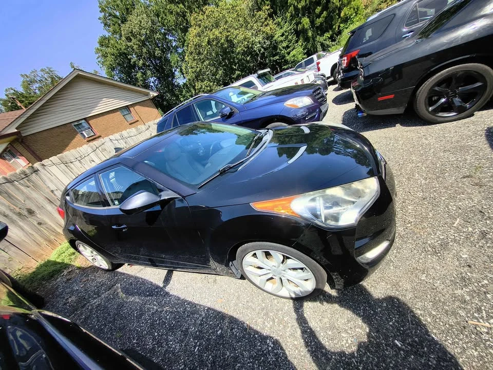 2013 Hyundai Veloster - Image 7 of 14