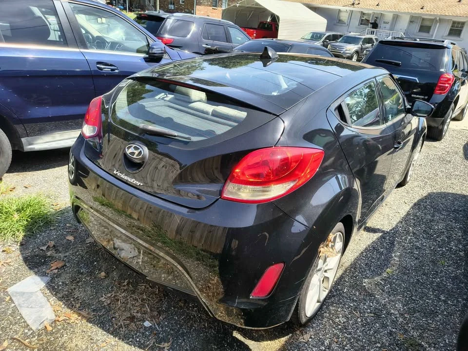 2013 Hyundai Veloster - Image 3 of 14