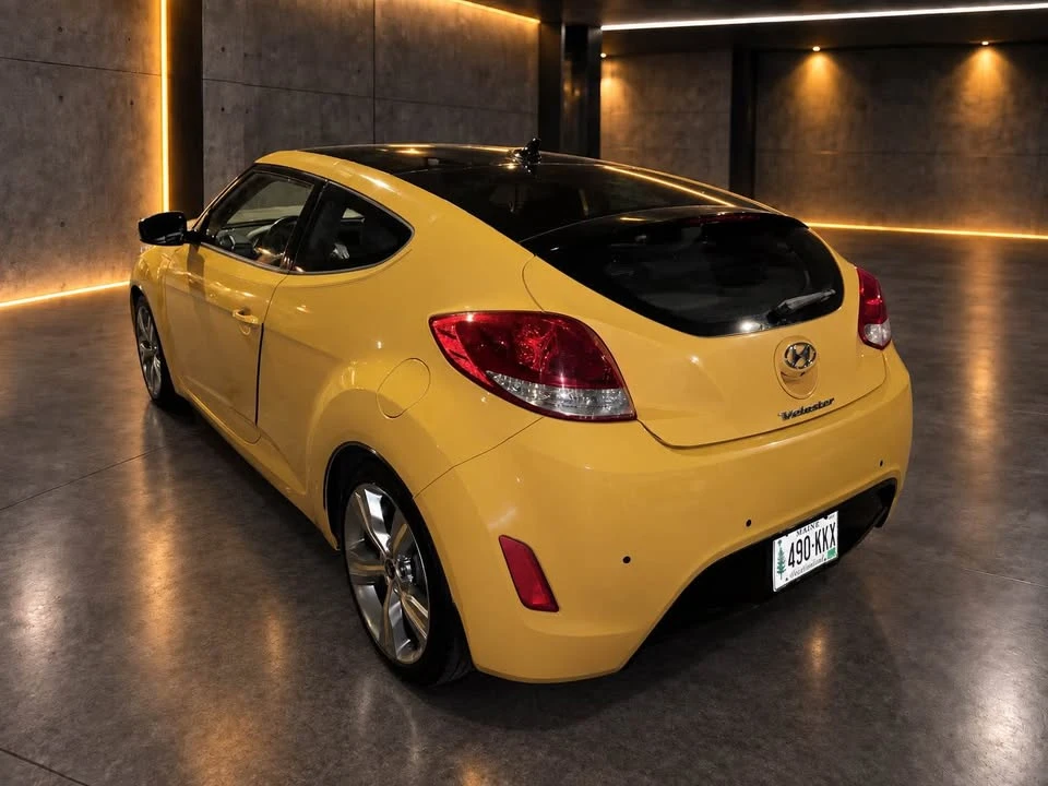 2013 Hyundai Veloster - Image 6 of 13