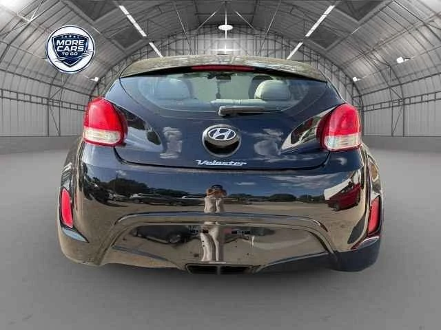 2013 Hyundai Veloster - Image 12 of 13