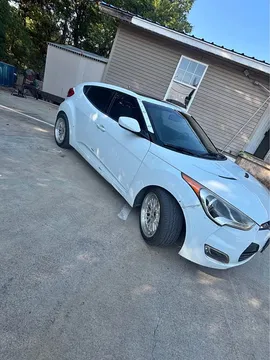 2013 Hyundai Veloster Coupe 3D