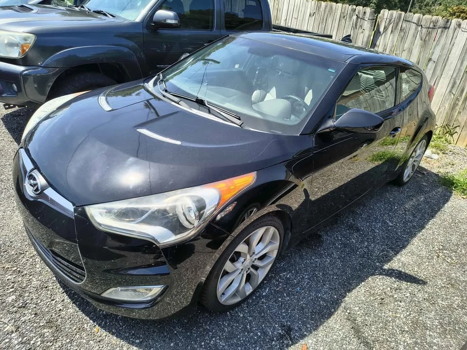 2013 Hyundai Veloster - Image 5 of 14