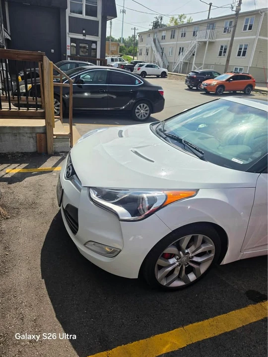 2013 Hyundai Veloster - Image 6 of 15