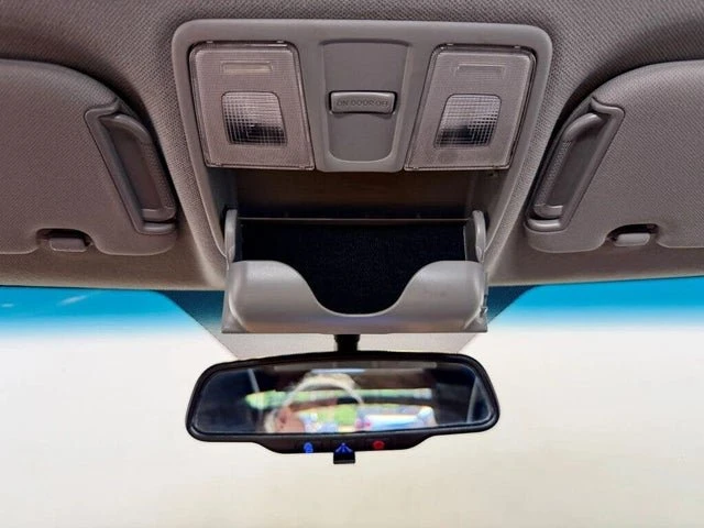 2013 Hyundai Veloster - Image 15 of 19