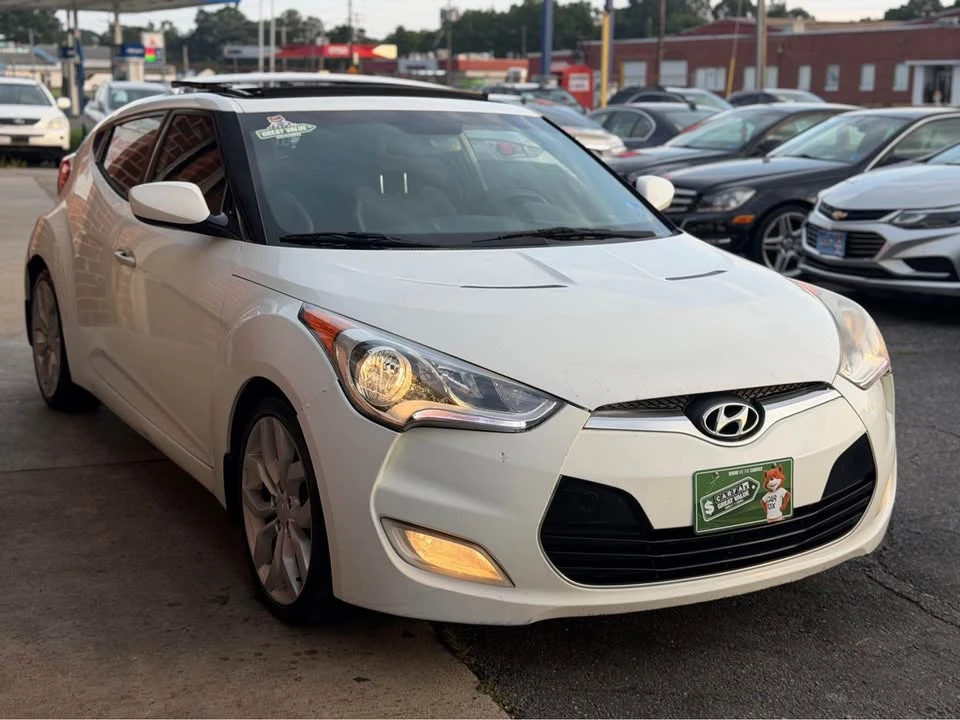 2013 Hyundai Veloster - Image 3 of 19