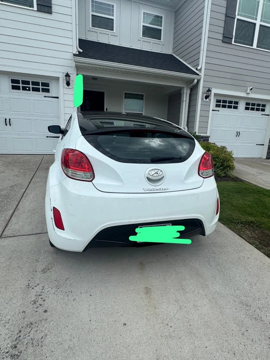 2013 Hyundai Veloster - Image 3 of 8
