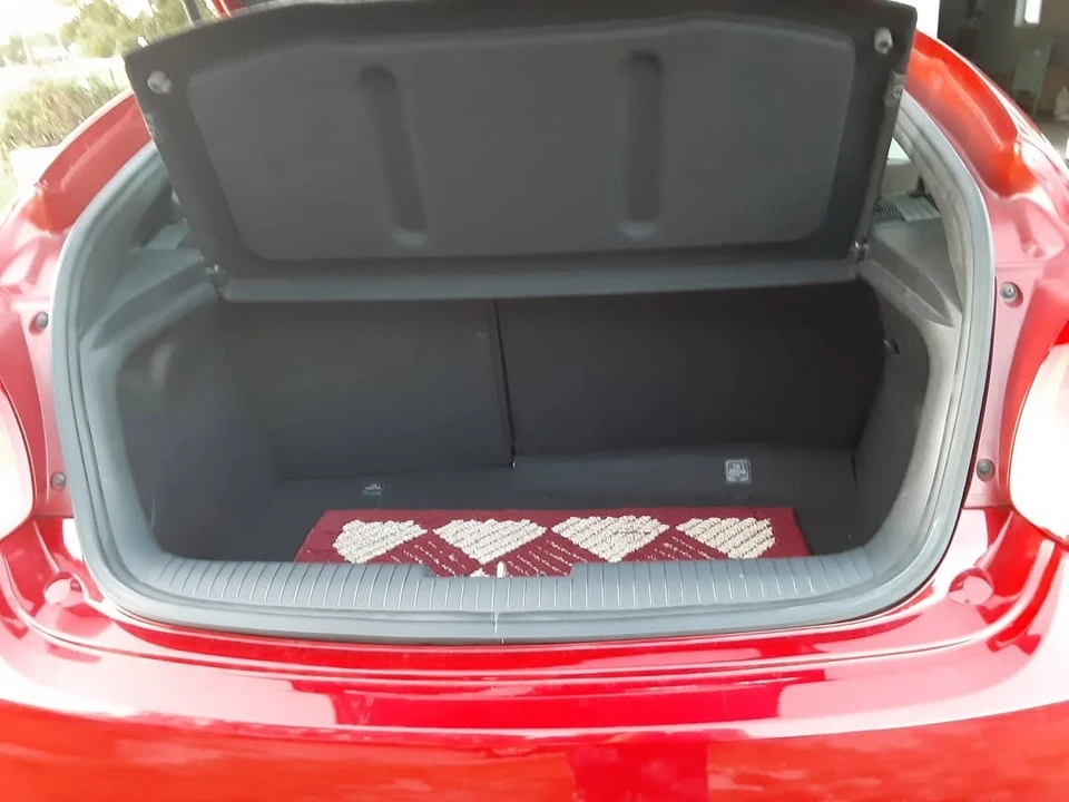 2013 Hyundai Veloster - Image 22 of 31