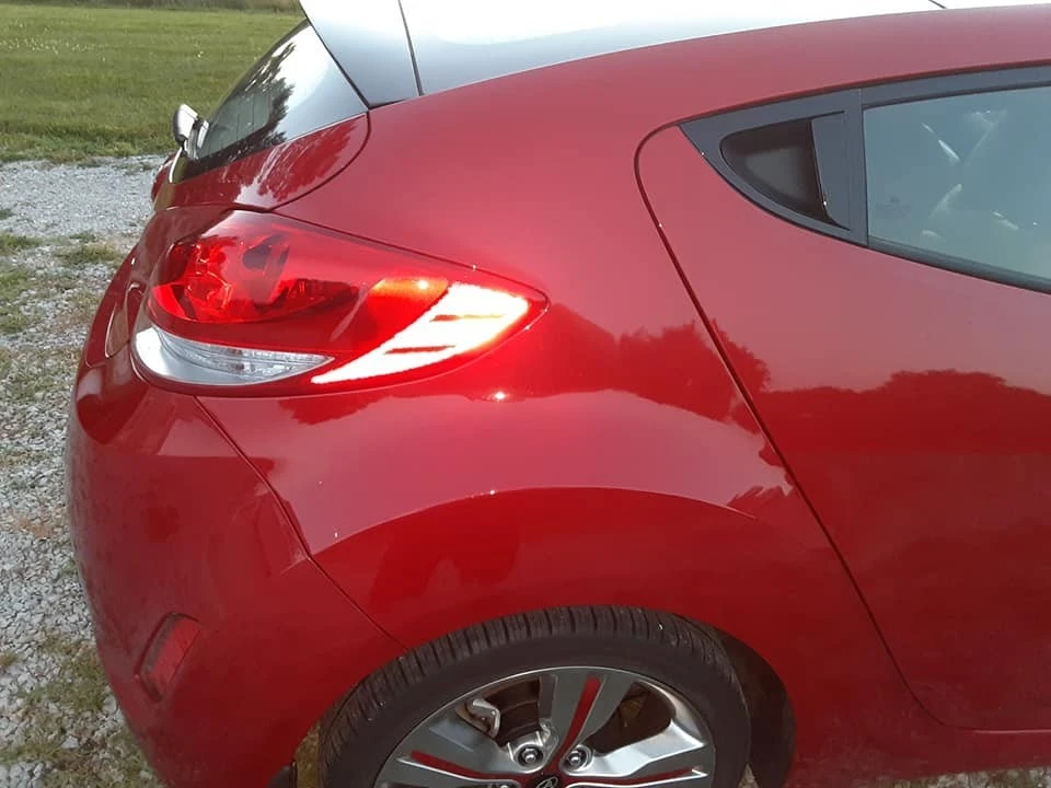 2013 Hyundai Veloster - Image 11 of 31