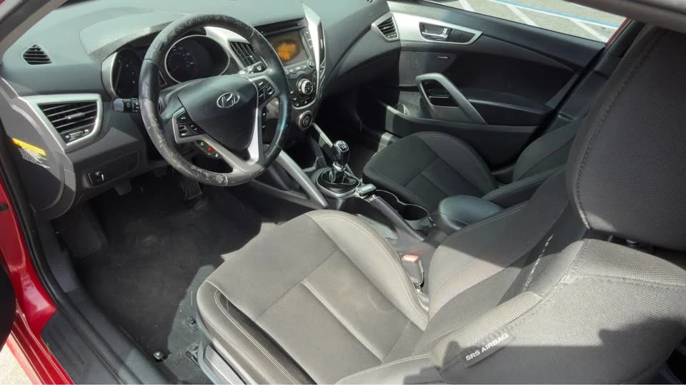 2013 Hyundai Veloster - Image 8 of 13