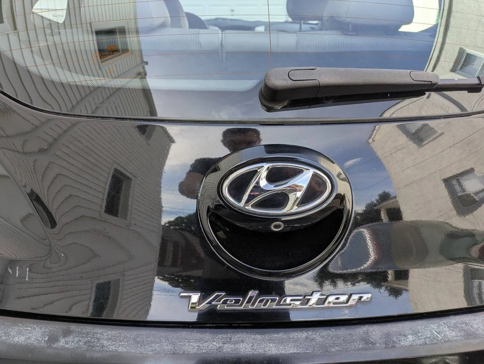 2013 Hyundai Veloster - Image 15 of 16