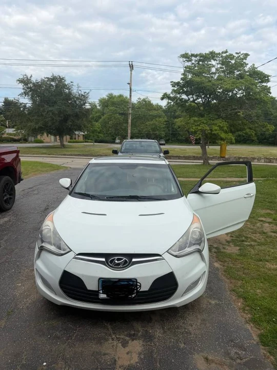 2013 Hyundai Veloster - Image 5 of 6