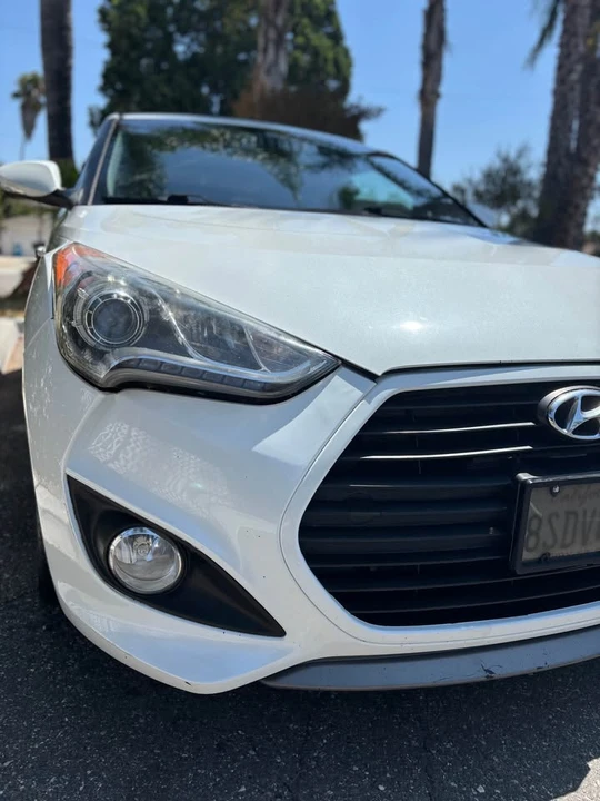 2013 Hyundai Veloster - Image 3 of 18