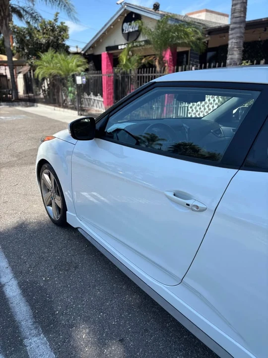 2013 Hyundai Veloster - Image 16 of 18