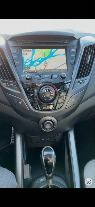 2013 Hyundai Veloster - Image 10 of 10