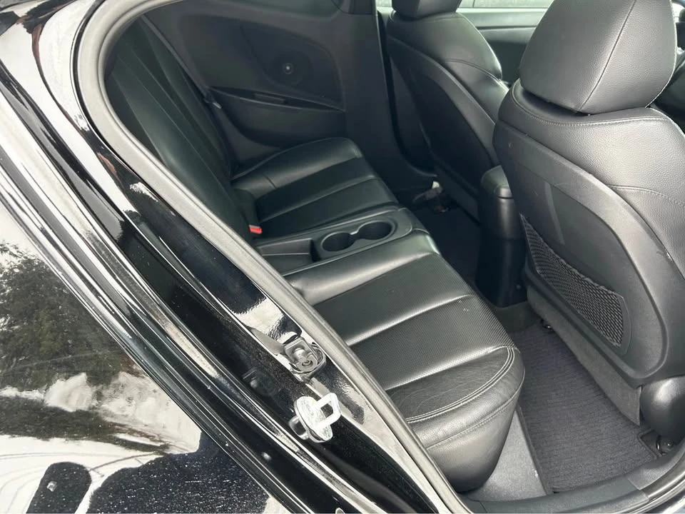 2013 Hyundai Veloster - Image 8 of 13