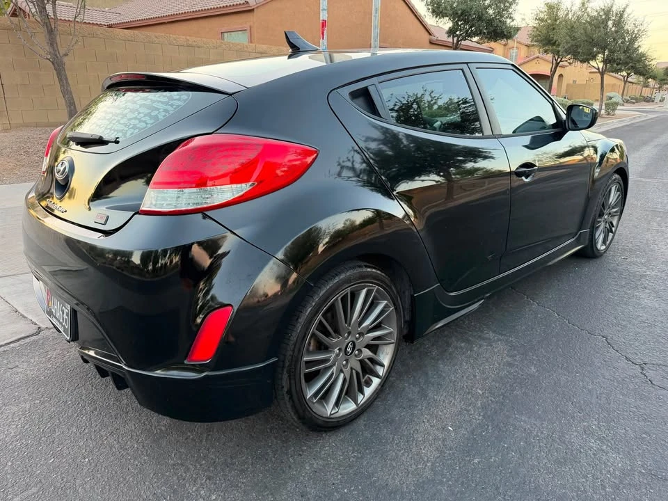 2013 Hyundai Veloster - Image 6 of 10