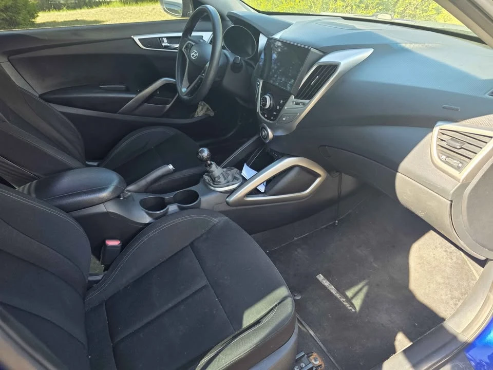 2013 Hyundai Veloster - Image 5 of 6