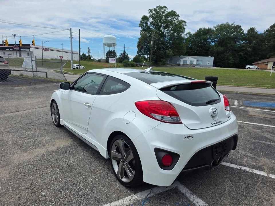 2013 Hyundai Veloster - Image 8 of 13