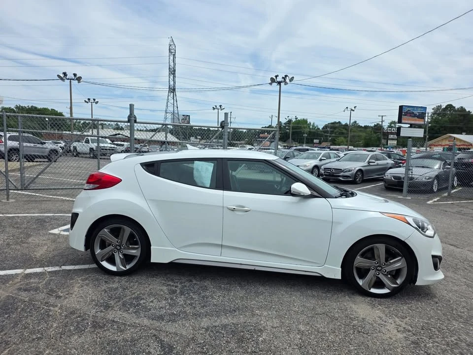 2013 Hyundai Veloster - Image 4 of 13