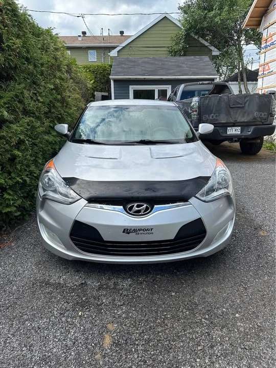 2013 Hyundai Veloster - Image 2 of 6