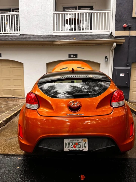 2013 Hyundai Veloster - Image 7 of 11