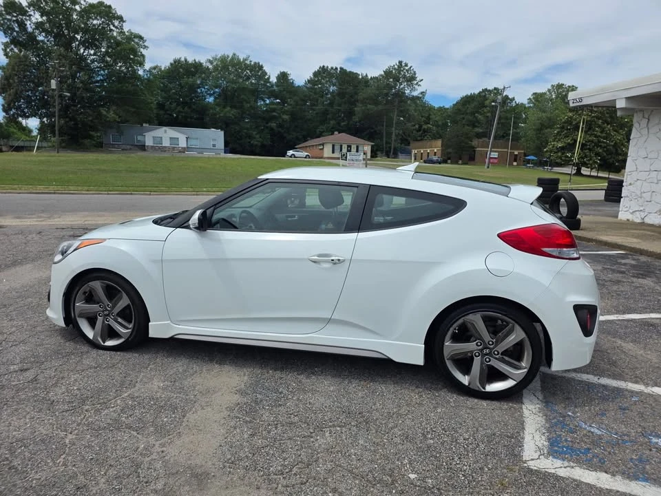 2013 Hyundai Veloster - Image 9 of 13