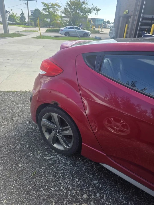 2013 Hyundai Veloster - Image 4 of 8