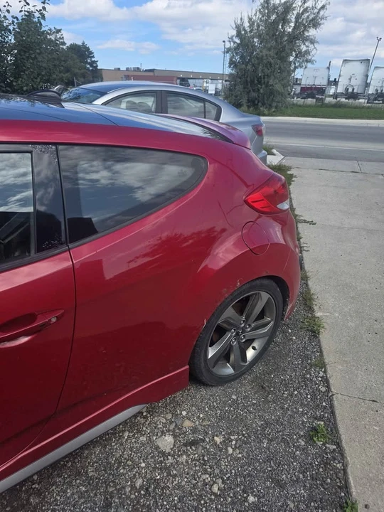 2013 Hyundai Veloster - Image 6 of 8