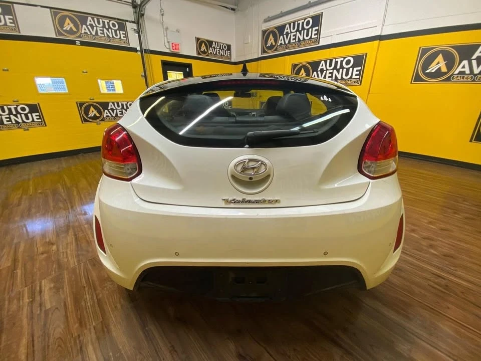2013 Hyundai Veloster - Image 4 of 20