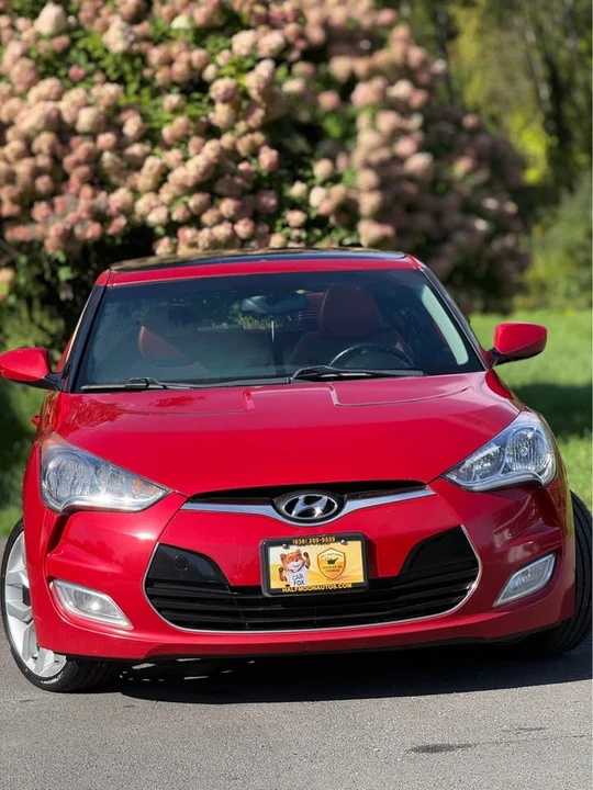 2013 Hyundai Veloster - Image 10 of 18