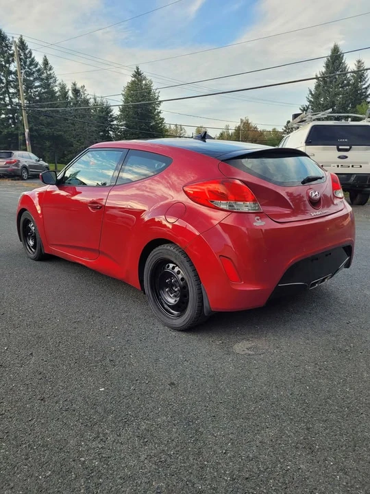 2013 Hyundai Veloster - Image 3 of 9