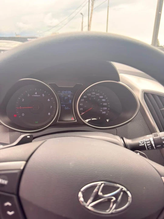2013 Hyundai Veloster - Image 15 of 16