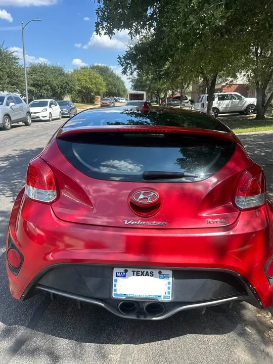 2013 Hyundai Veloster - Image 3 of 6