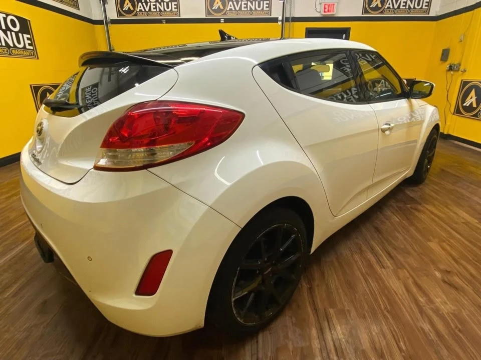 2013 Hyundai Veloster - Image 5 of 20