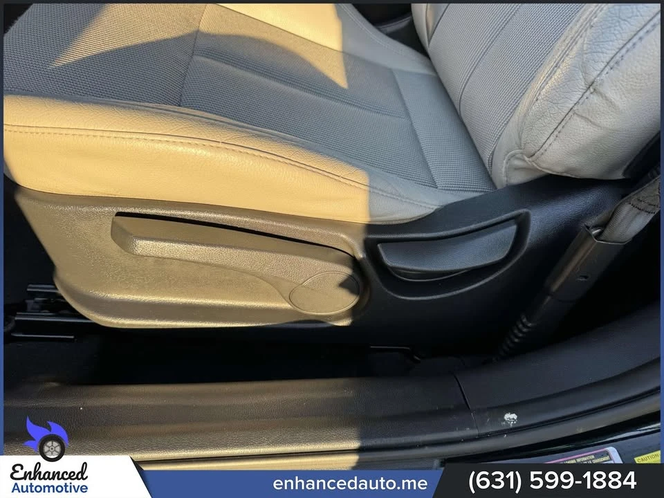 2013 Hyundai Veloster - Image 19 of 20