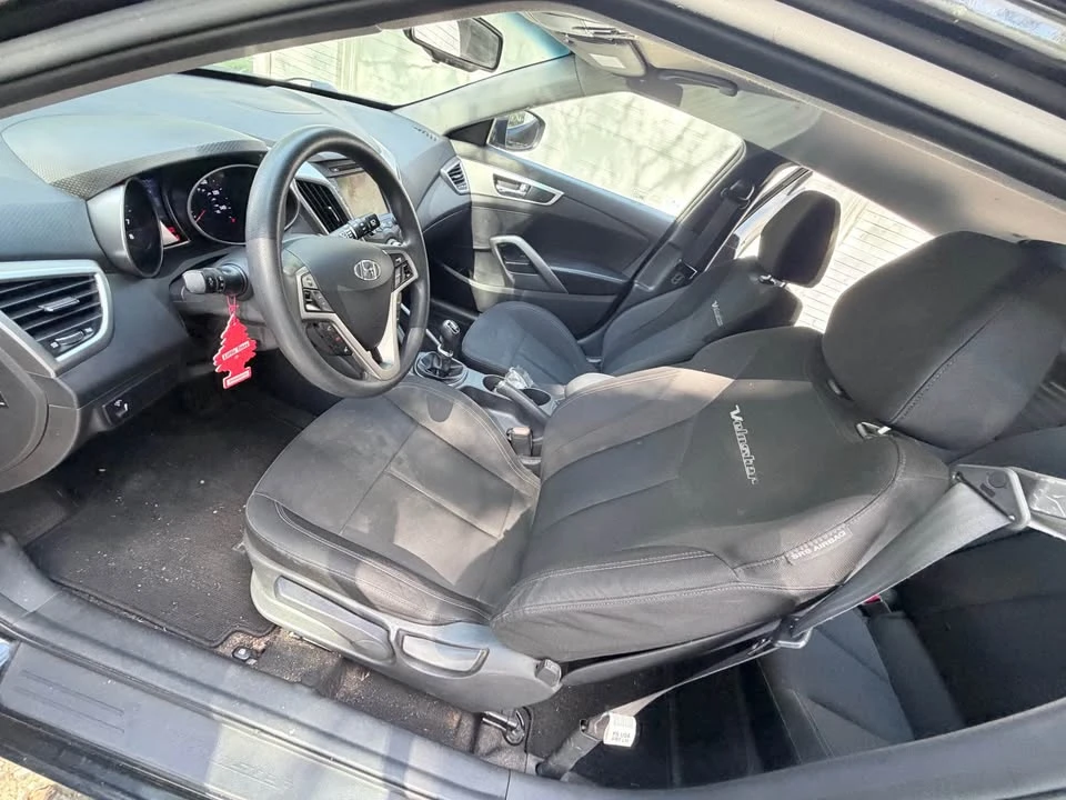 2013 Hyundai Veloster - Image 9 of 9