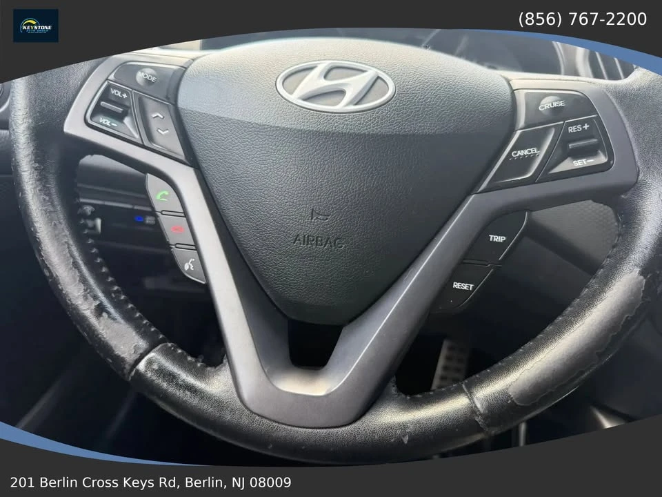 2013 Hyundai Veloster - Image 17 of 20