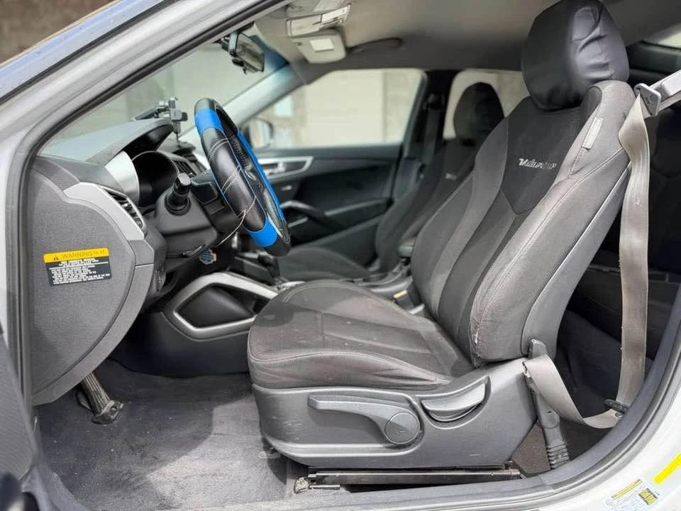 2013 Hyundai Veloster - Image 10 of 10