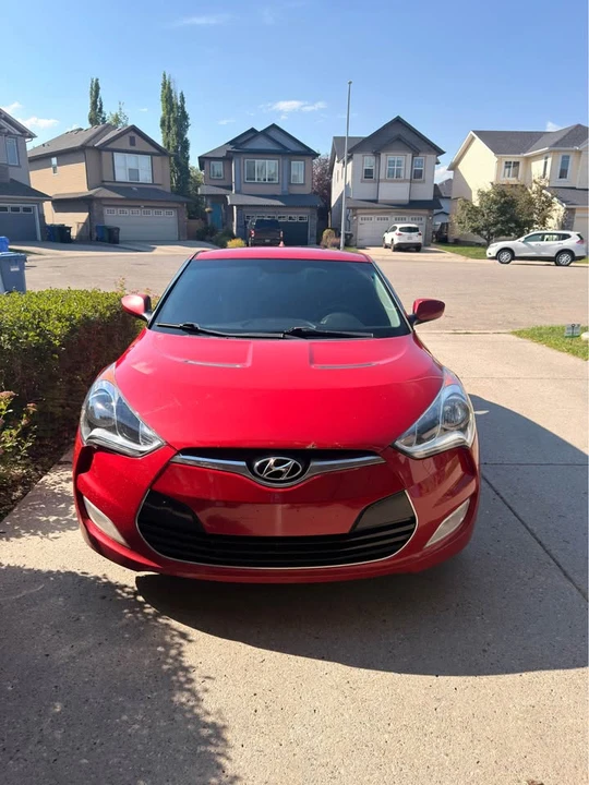 2013 Hyundai Veloster - Image 2 of 5