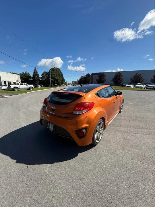 2013 Hyundai Veloster - Image 3 of 8
